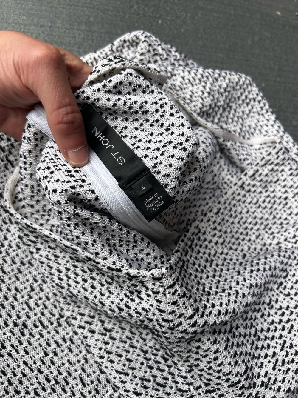 St. John Black and White Tweed Pencil Skirt Set - Picture 13 of 15